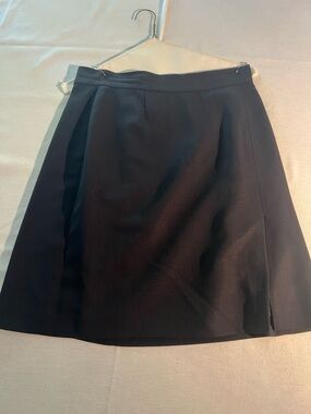 DKNY Classic Black A-Line Women's Skirt SIZE 8